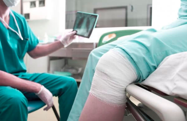 traumatologo-en-lima-peru-yuri-beltran